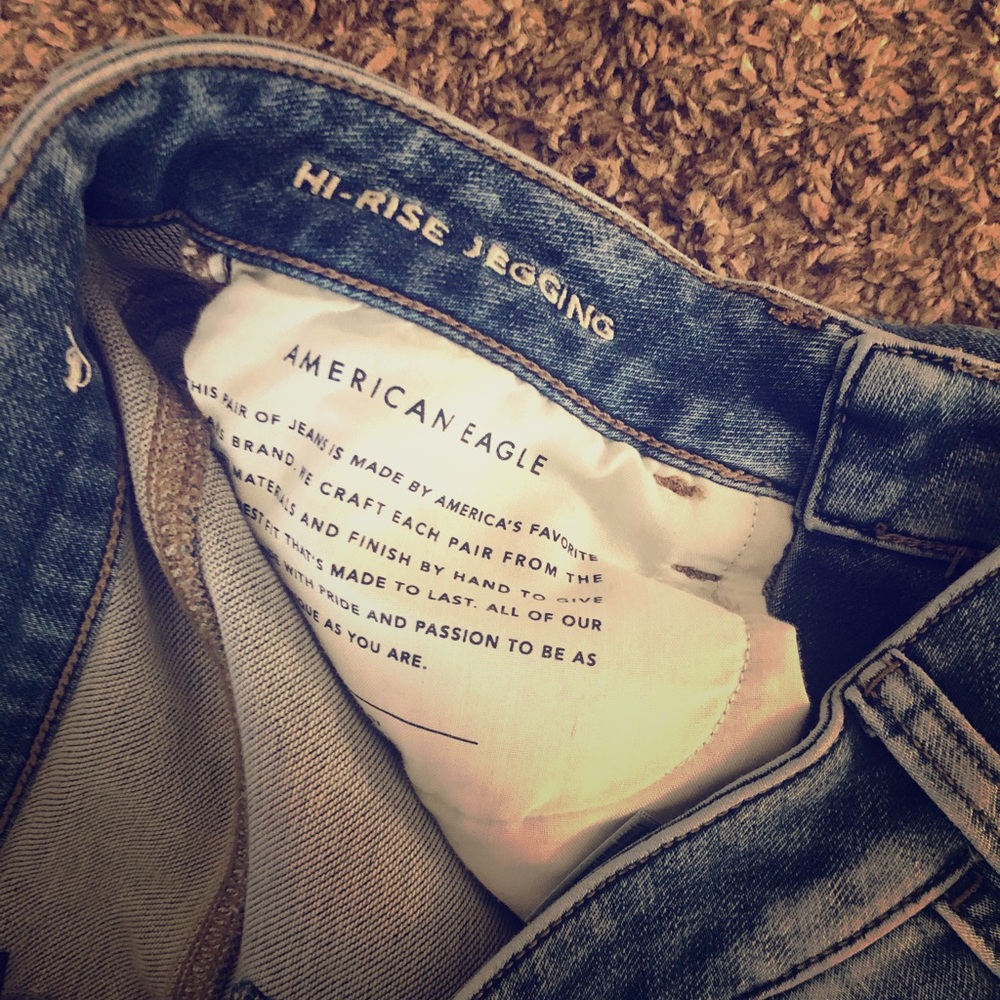 American Eagle High Rise Jegging - EUC ⚡️